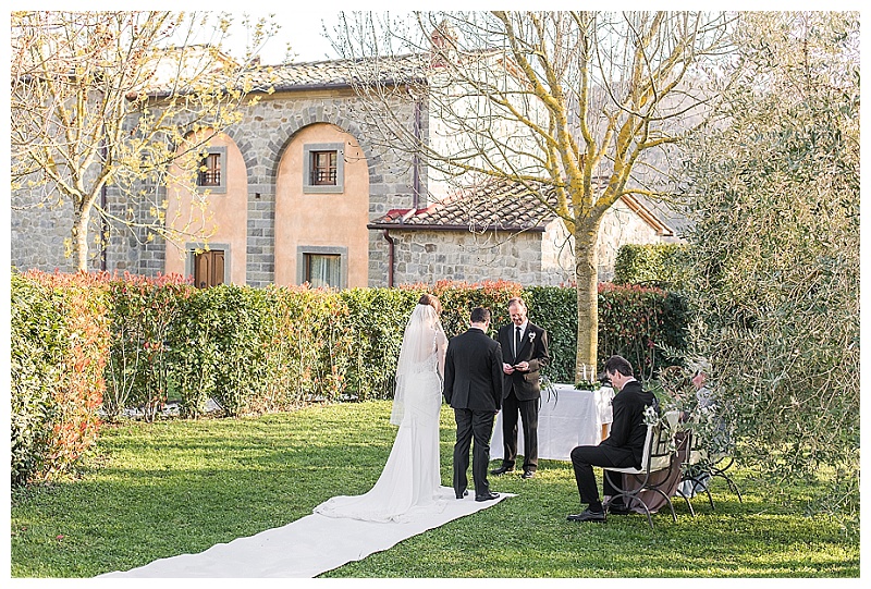 Tuscany Italy Destination Wedding in Cortona Italy at Relais La Corte Dei Papi